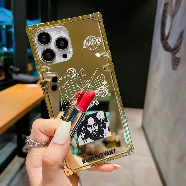 韓国 ブランド  iphone 16 pro max ケース nike